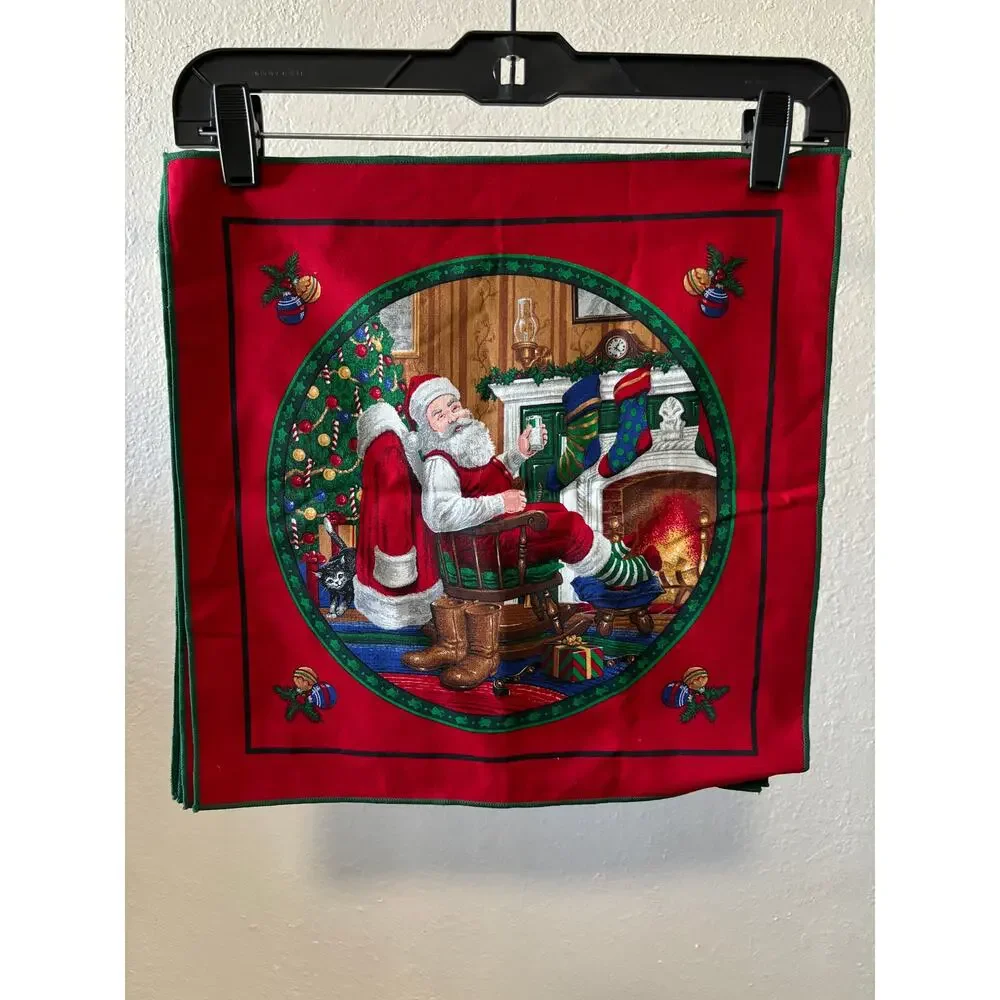 Lot of 4 Square Placemats Santa Red New